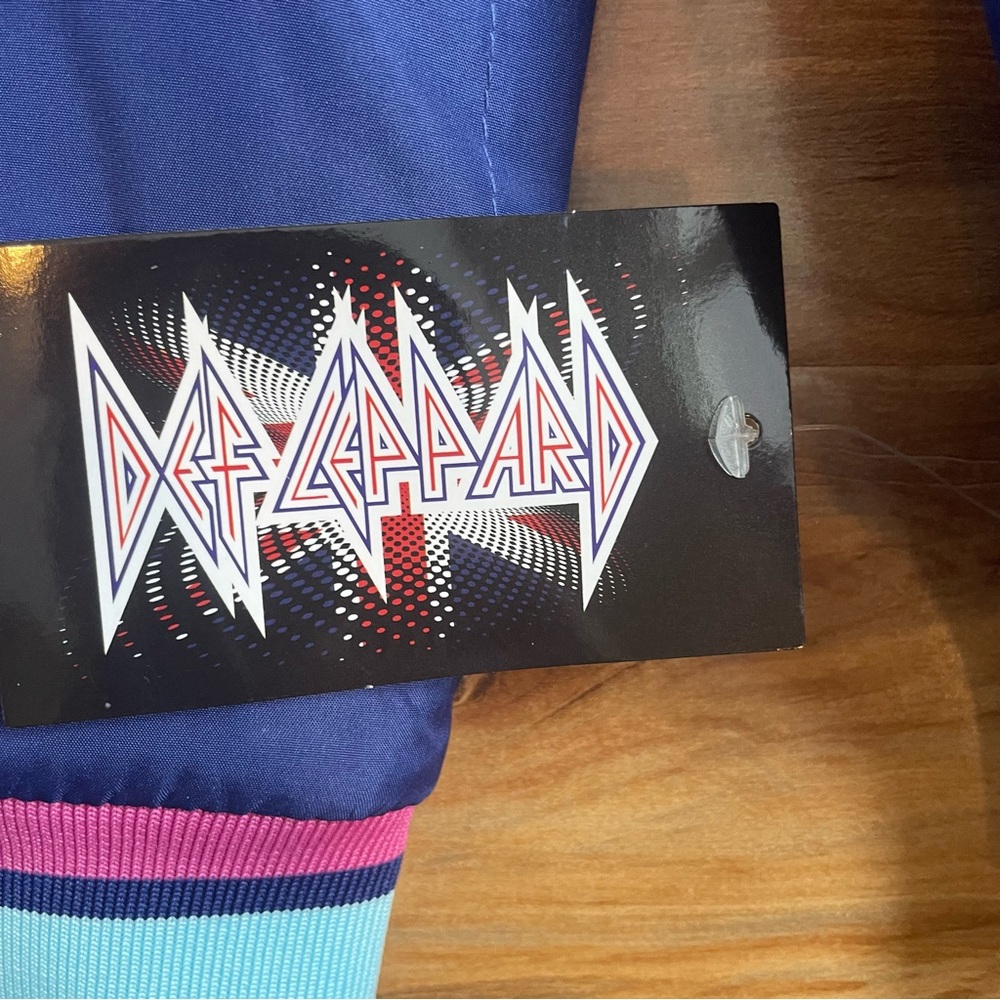 Def Leppard Blue and Pink Puffer Jacket with Ribbed Accents - Picture 5 of 10